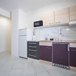 By The Sea - 23691 Apartman *