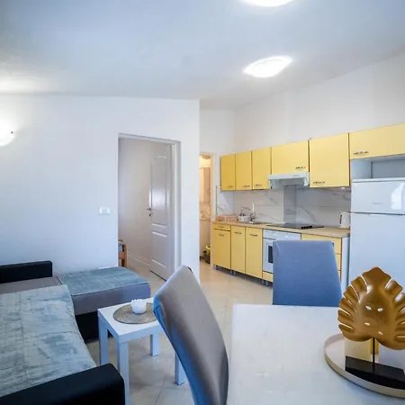 Apartamento By The Sea - 23691 *