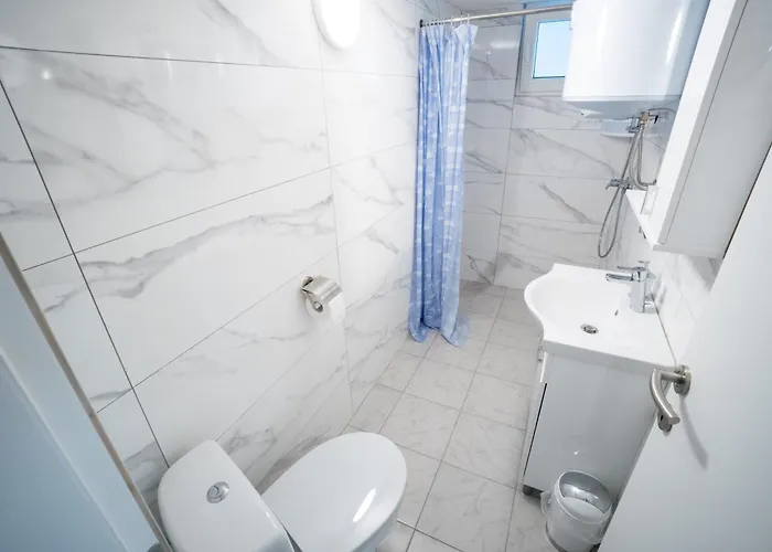 By The Sea - 23691 Apartman